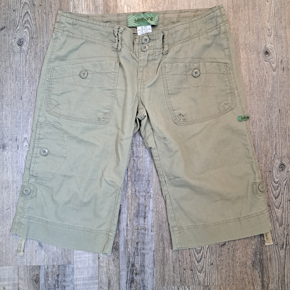 Billabong Women's Khaki Shorts | Size 3